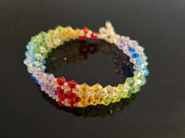 Rainbow harmony bracelet in a circle